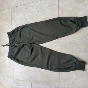 GAP Girlfriend Jogger Pants |Green | Size XS